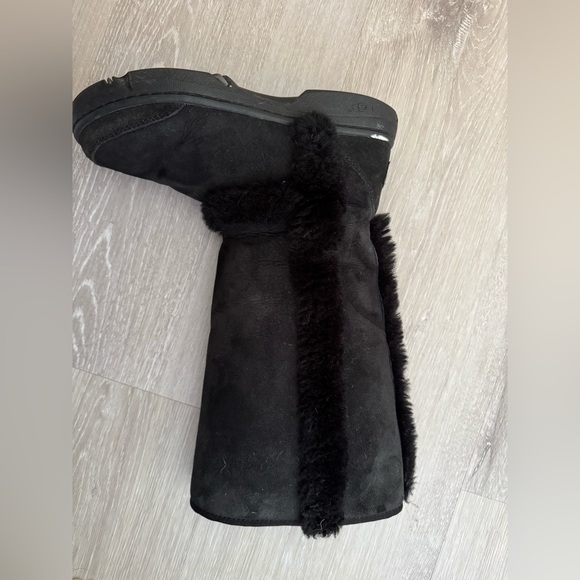 UGG Sunburst tall boots - Picture 6 of 11